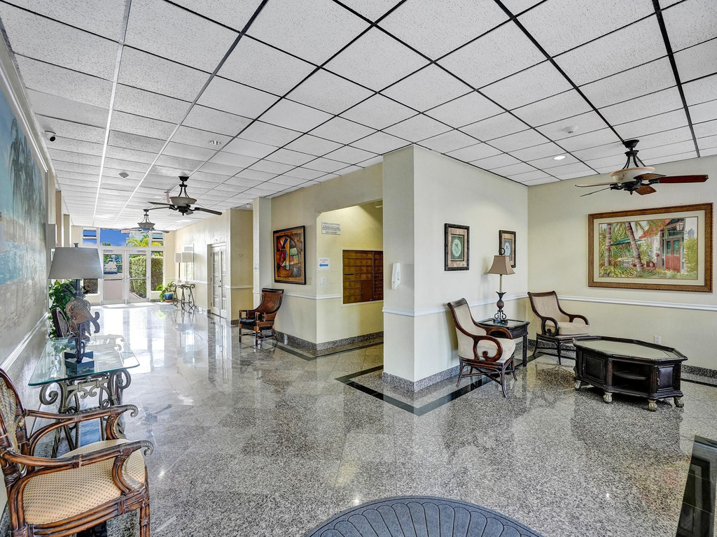 200 S Birch Road - Photo 25