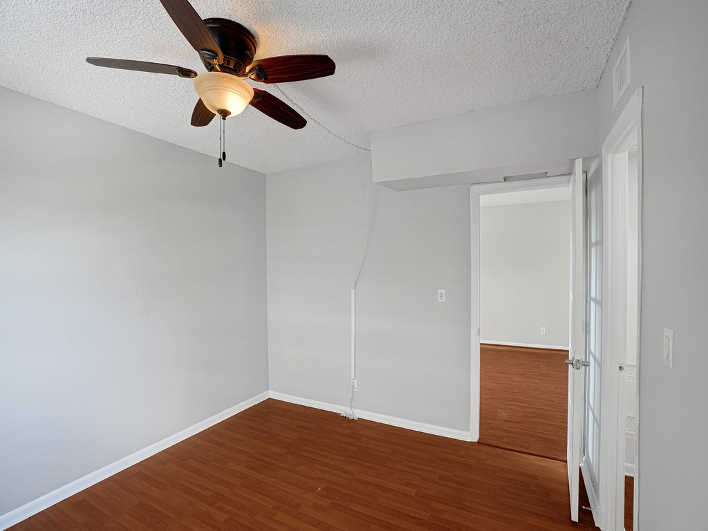 200 S Birch Road - Photo 11