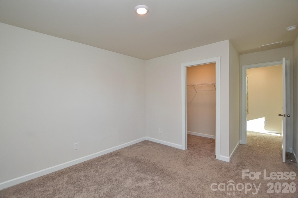 3215 Lisburn Street - Photo 12