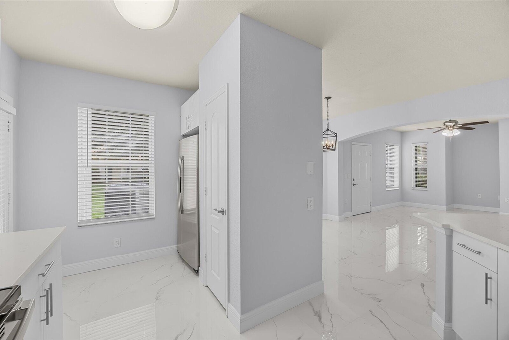 128 Sw Peacock Boulevard - Photo 11