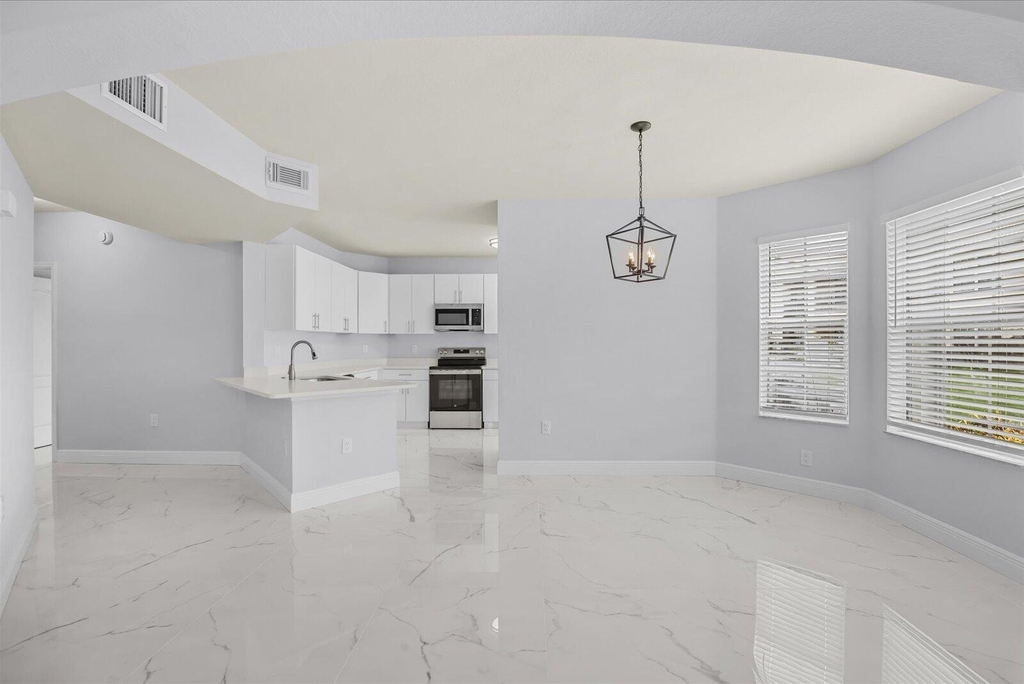 128 Sw Peacock Boulevard - Photo 5