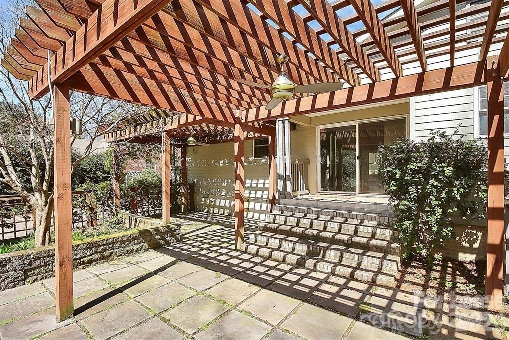 1326 Pinecrest Avenue - Photo 30
