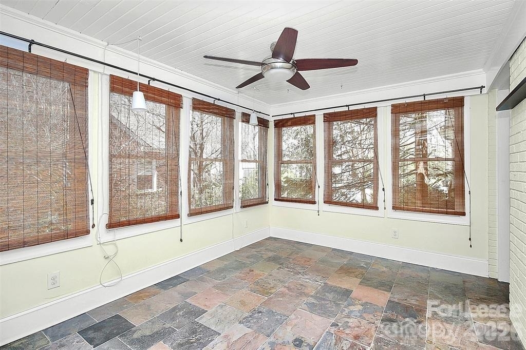 1326 Pinecrest Avenue - Photo 8