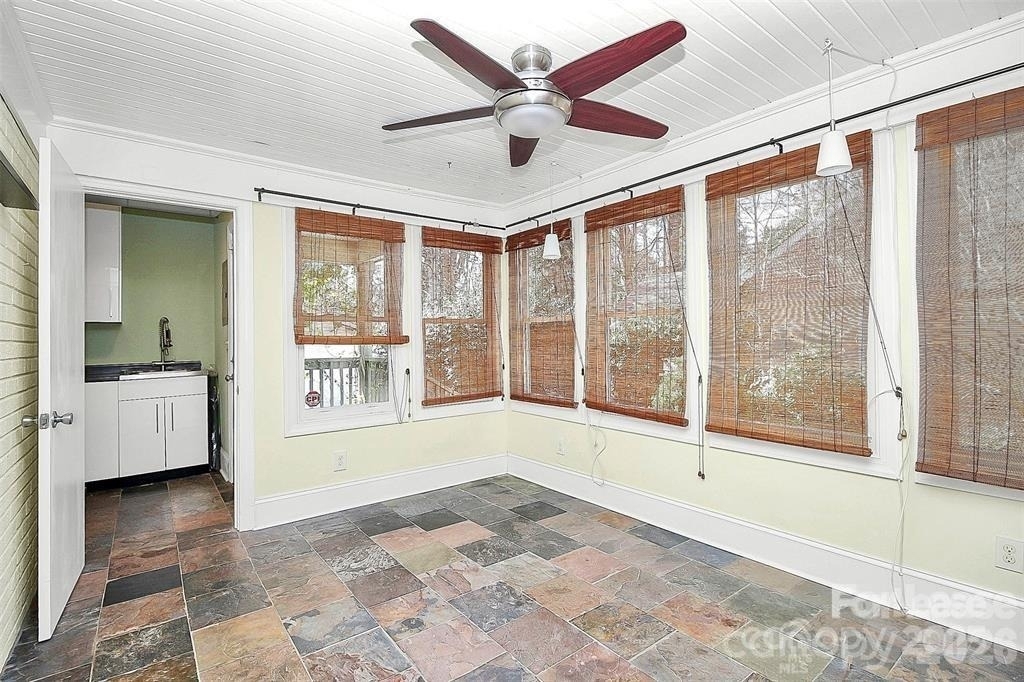 1326 Pinecrest Avenue - Photo 7
