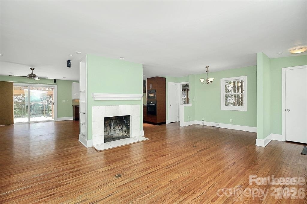 1326 Pinecrest Avenue - Photo 4