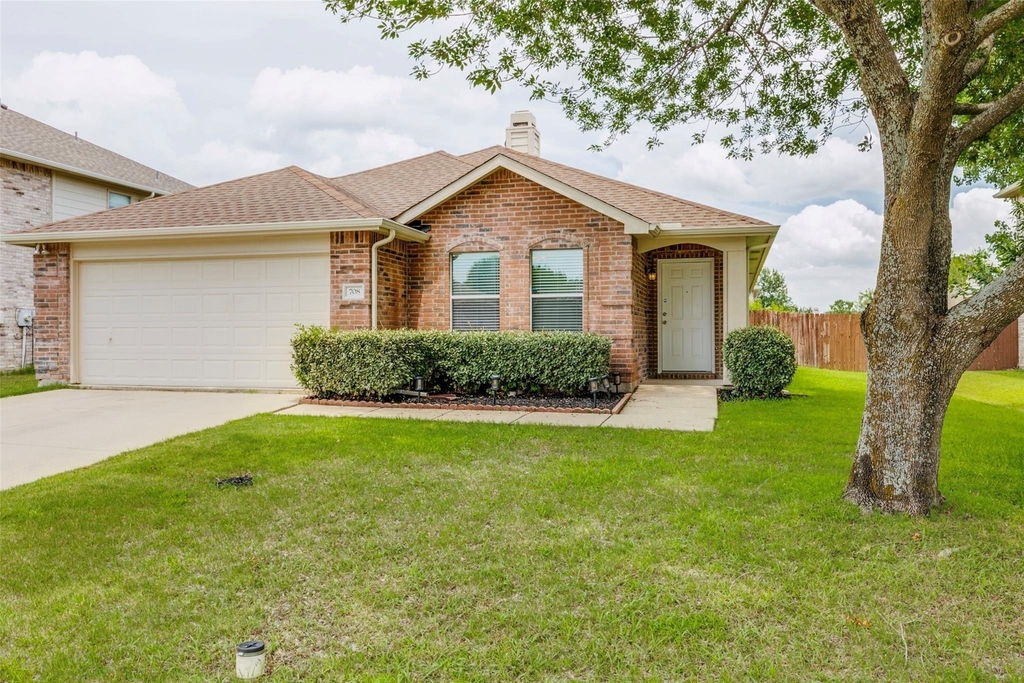 708 Claiborn Lane - Photo 0