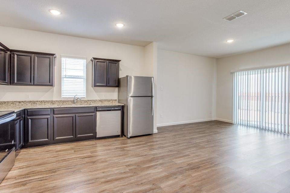 212 Briar Cove - Photo 5