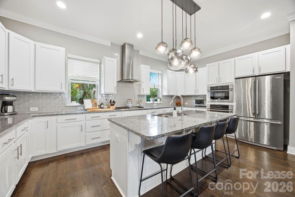 863 Academy Street - Photo 1
