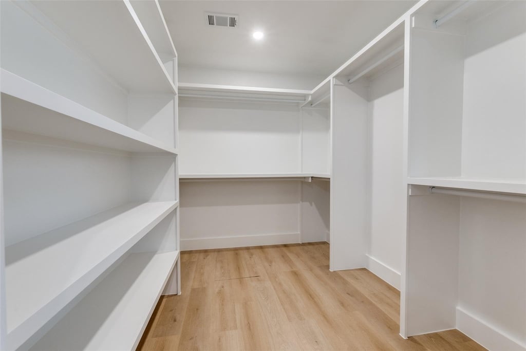 9406 Arborhill Drive - Photo 10