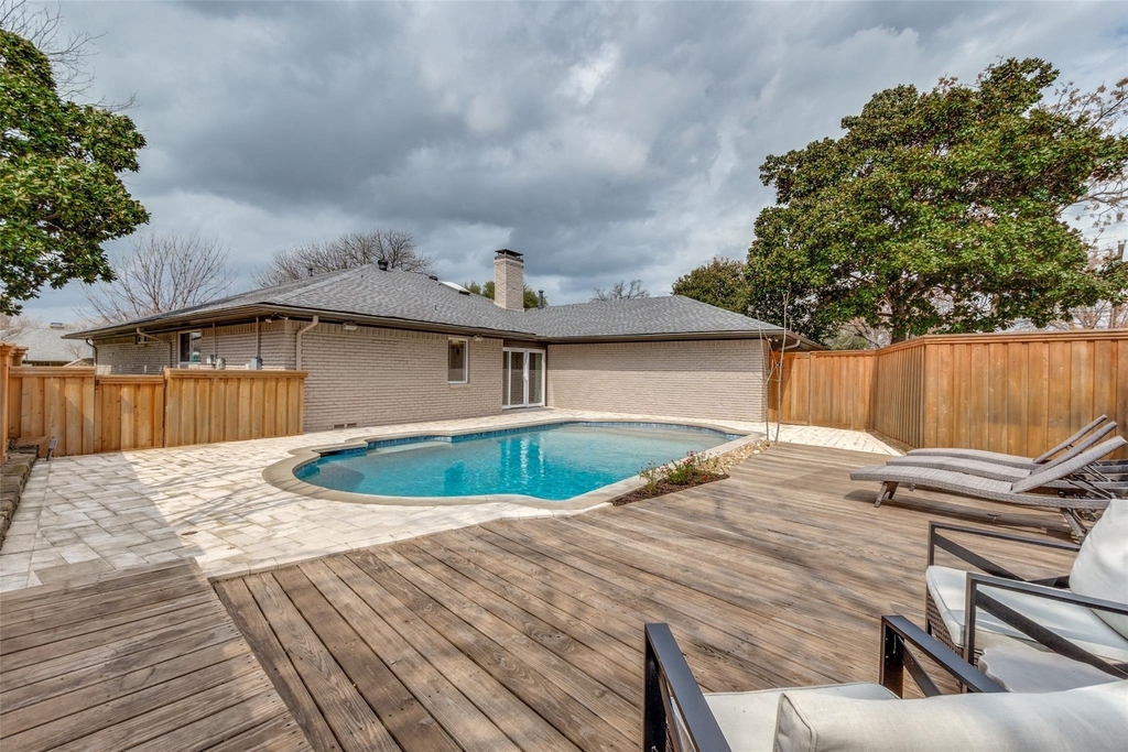 9406 Arborhill Drive - Photo 2