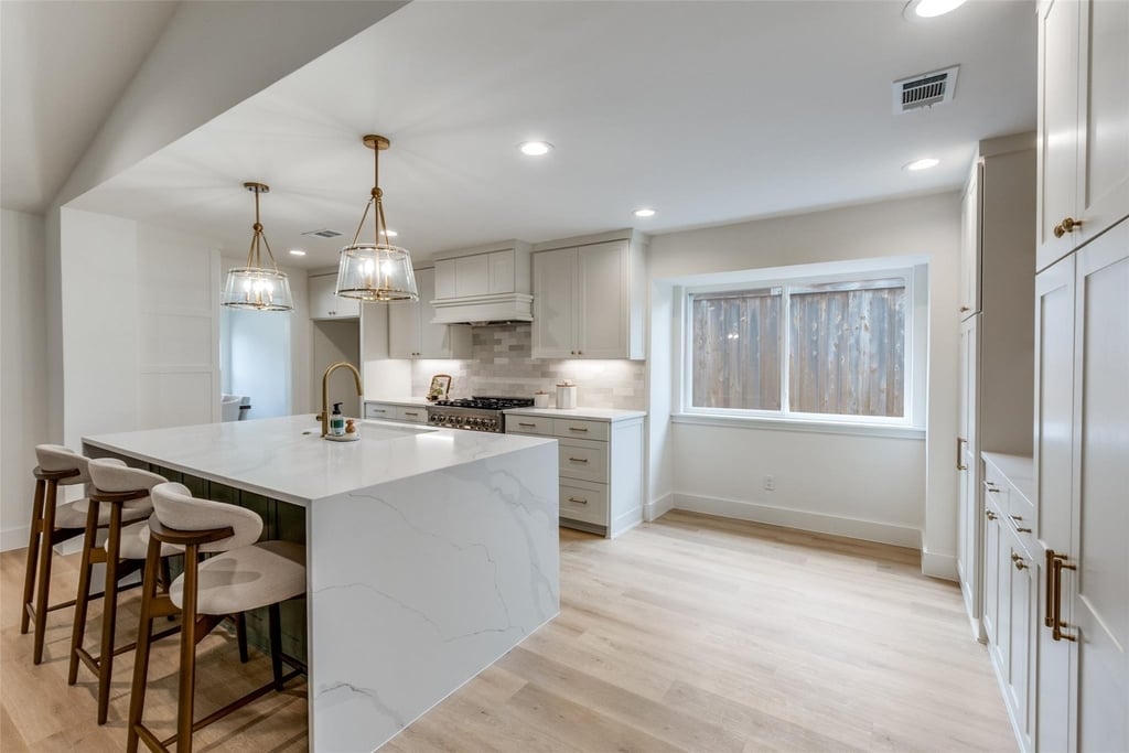 9406 Arborhill Drive - Photo 16