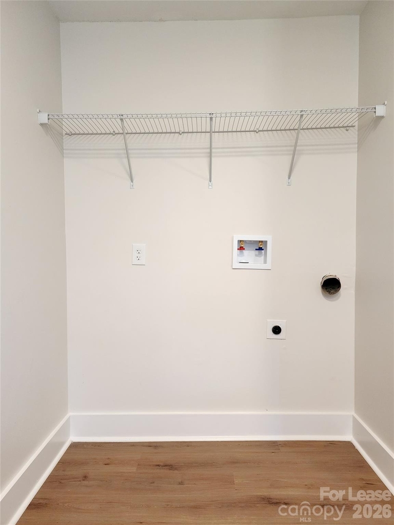 315 Hamilton Drive - Photo 4