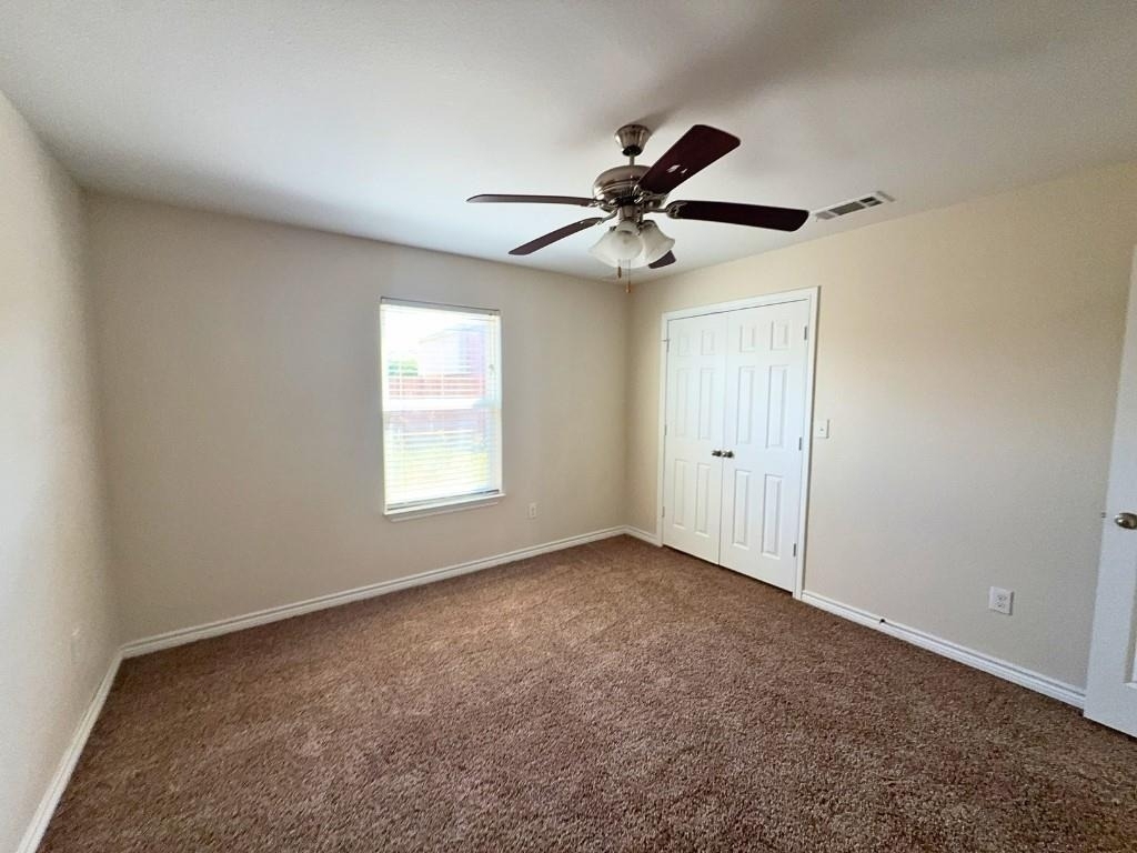 721 E College Street - Photo 11