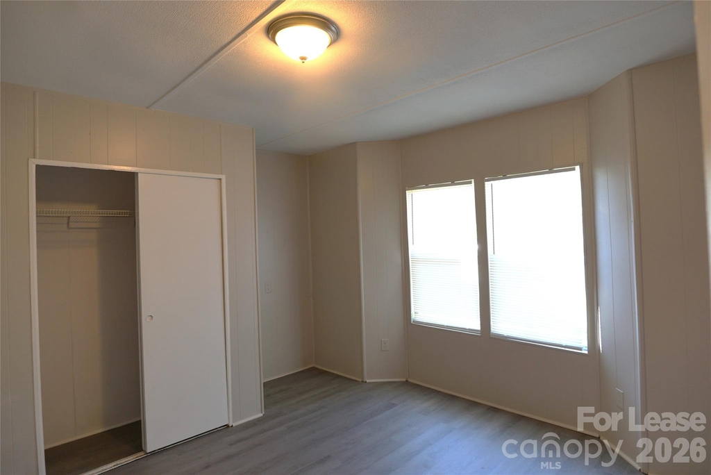 2689 Robinson Road - Photo 9