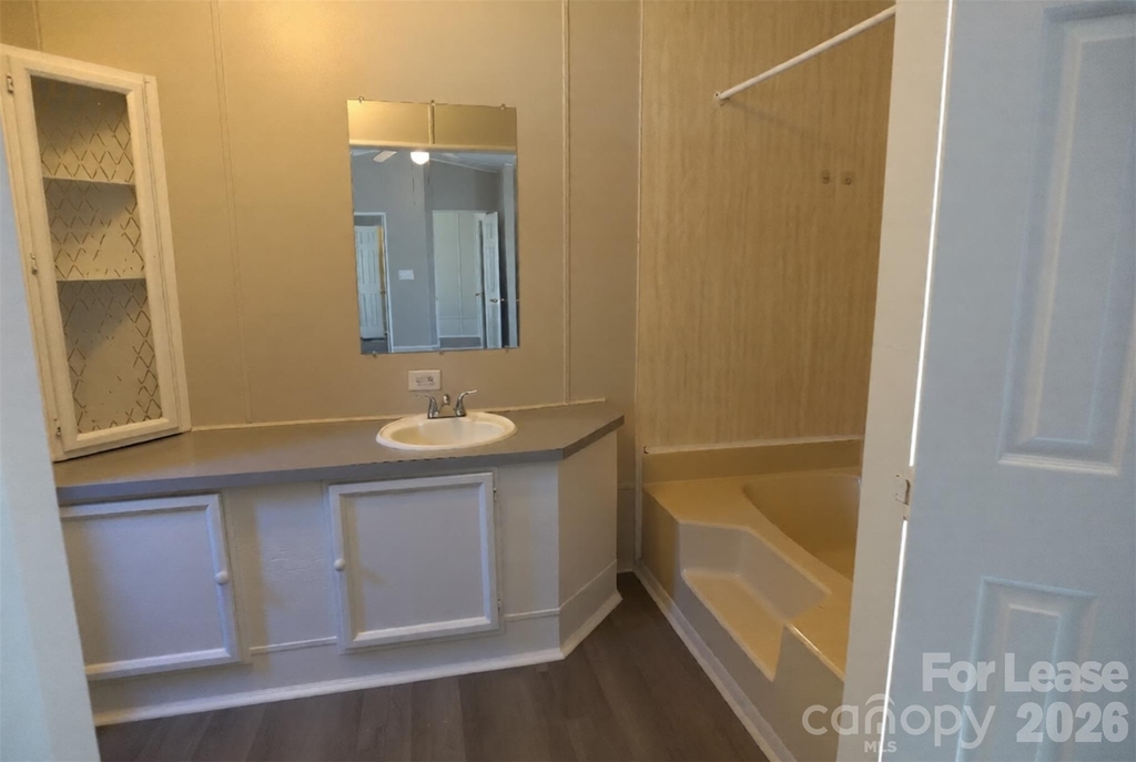 2689 Robinson Road - Photo 5