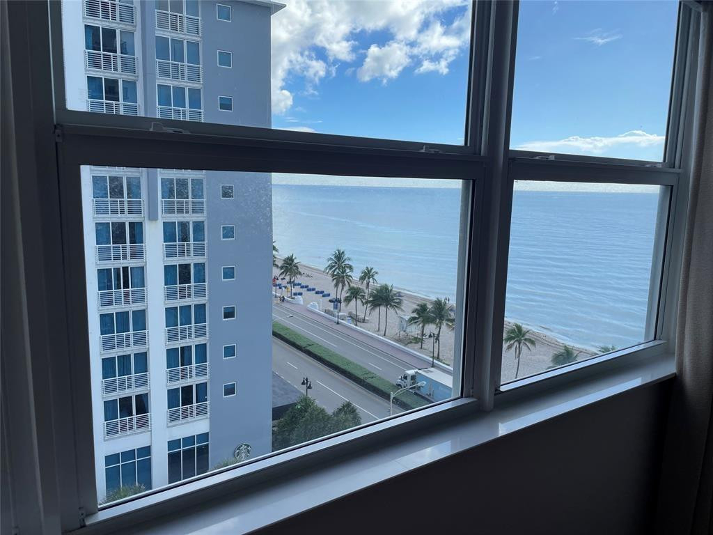 209 N Fort Lauderdale Beach Boulevard - Photo 2