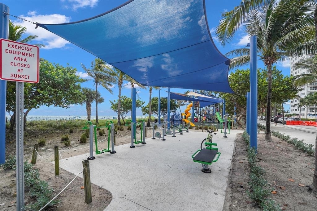 133 N Pompano Beach Boulevard - Photo 52