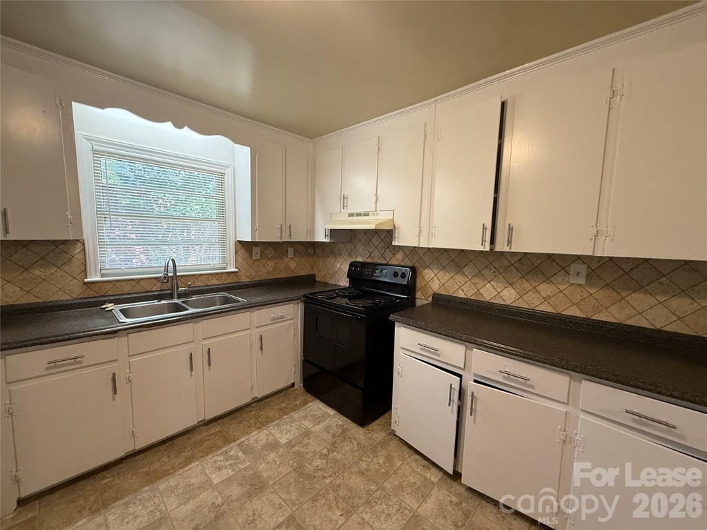 4709 Morgan Street - Photo 5