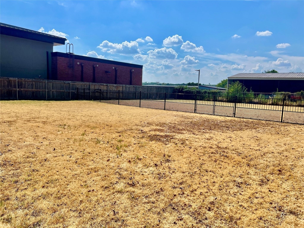 115 N Denton Street - Photo 2