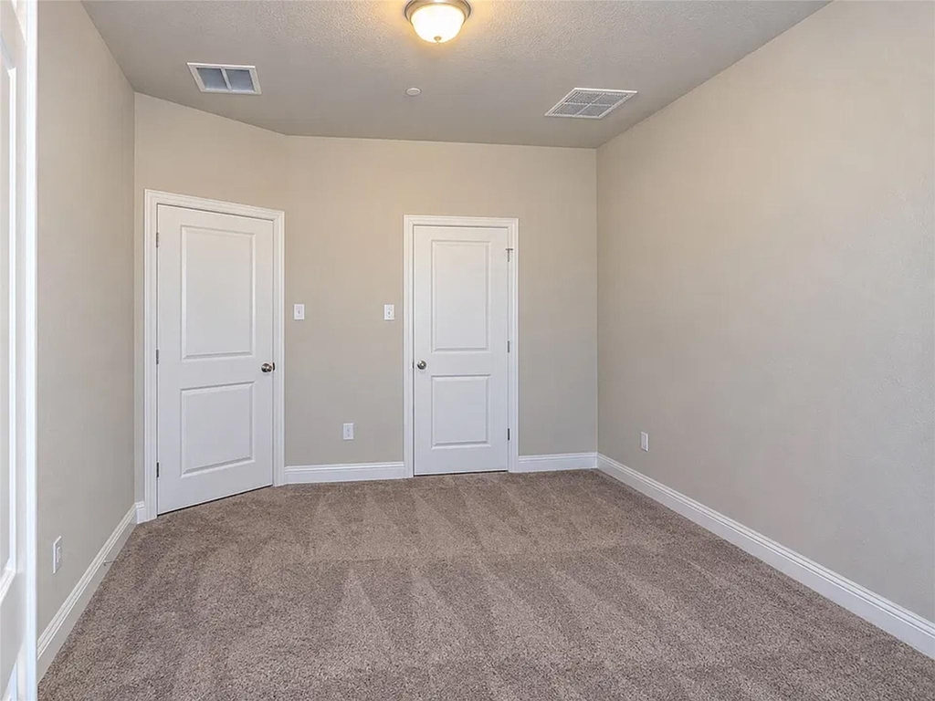 10631 Anna Island Drive - Photo 11