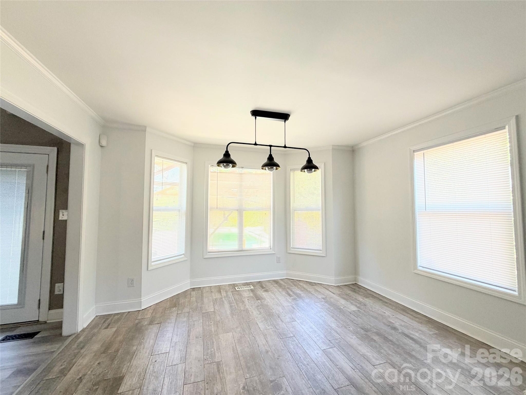 212 Northchase Drive - Photo 5