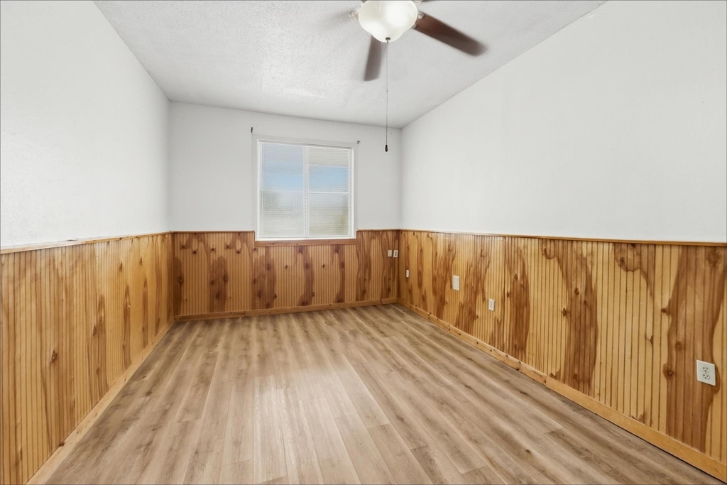 5025 Catalpa Street - Photo 10