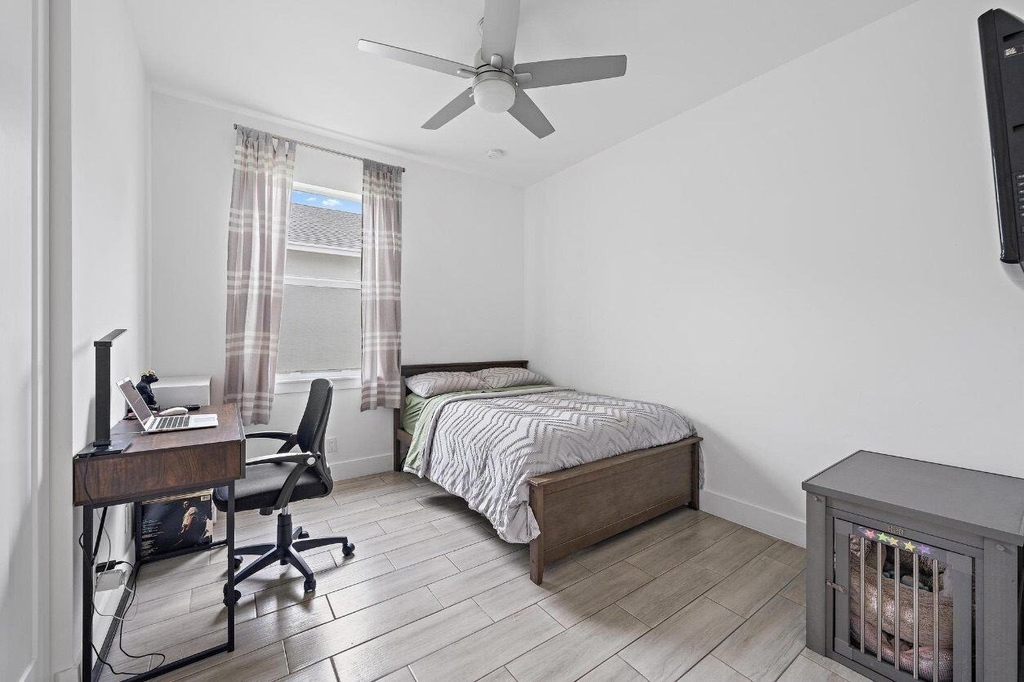 18050 Limestone Creek Road - Photo 13