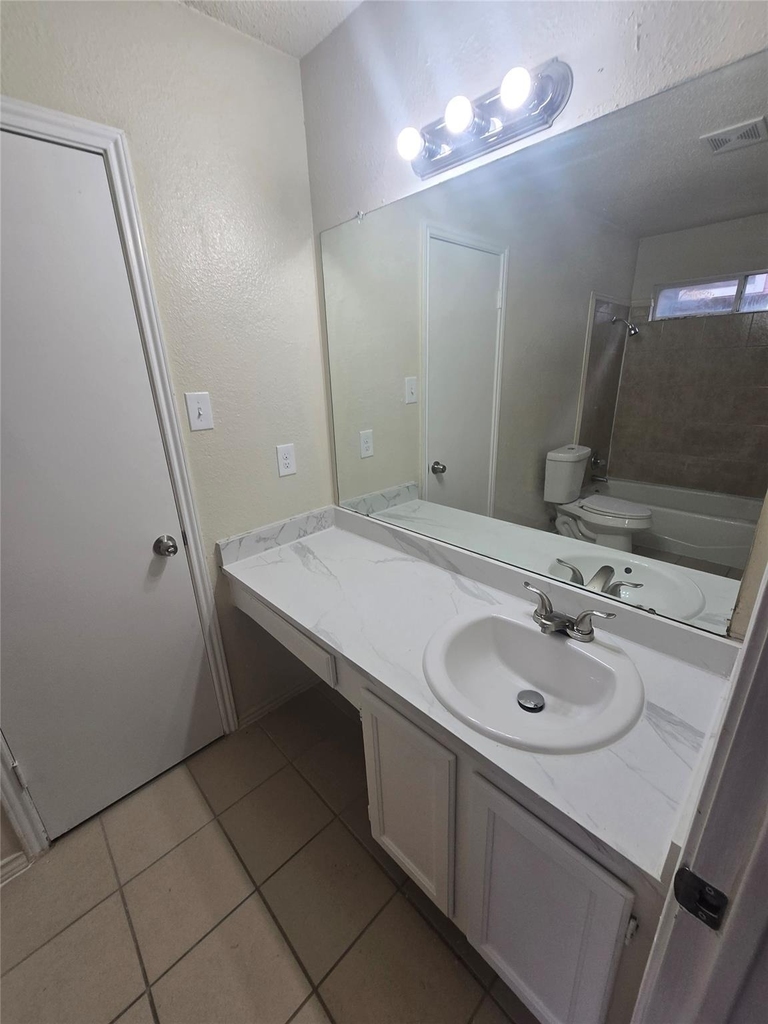 919 Gaynor Avenue - Photo 4