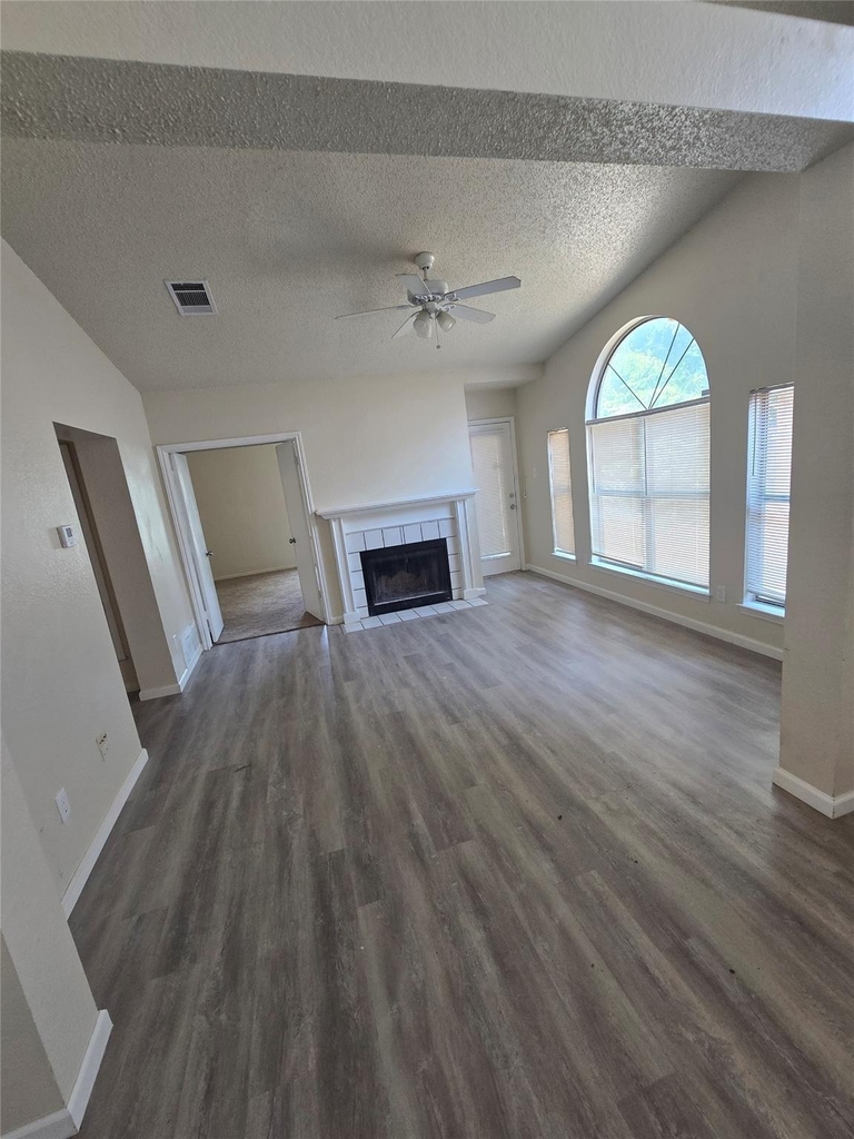 919 Gaynor Avenue - Photo 7
