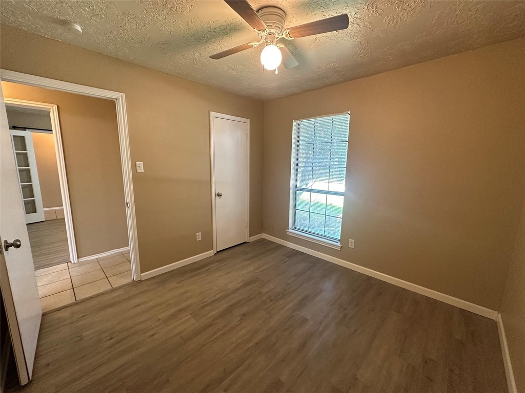 4045 Cavalry Drive - Photo 21