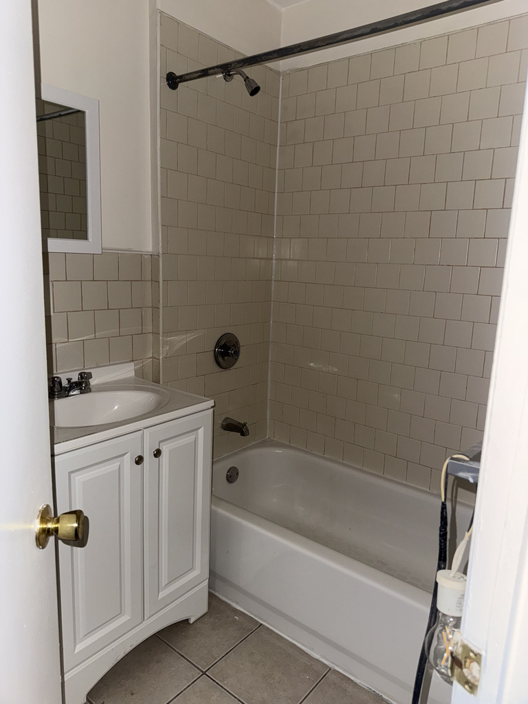985 Nostrand Avenue - Photo 2