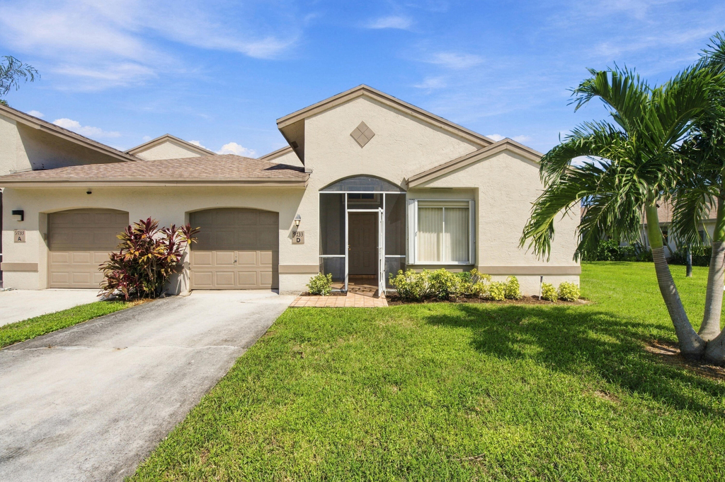 9733 Boca Gardens Circle N - Photo 0