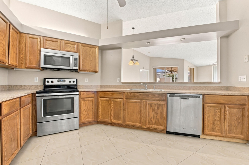 9733 Boca Gardens Circle N - Photo 12