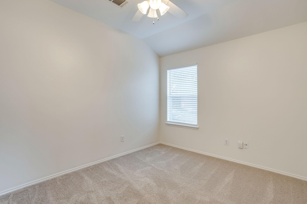 6220 Granite Creek Drive - Photo 16