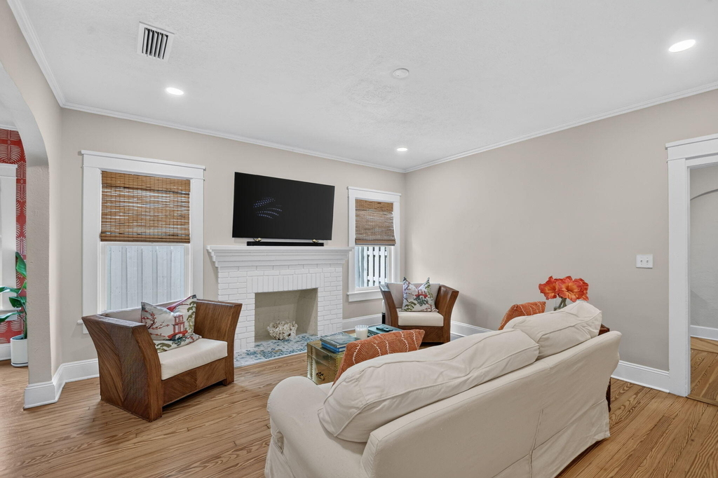 426 30th Street - Photo 6