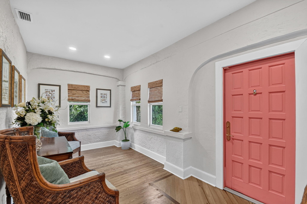 426 30th Street - Photo 9
