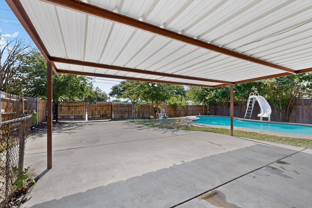 5451 Lubbock Avenue - Photo 24