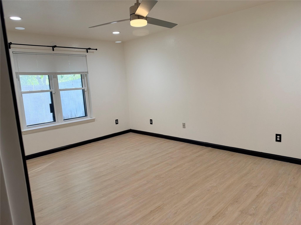 118 Country Bend Drive - Photo 4