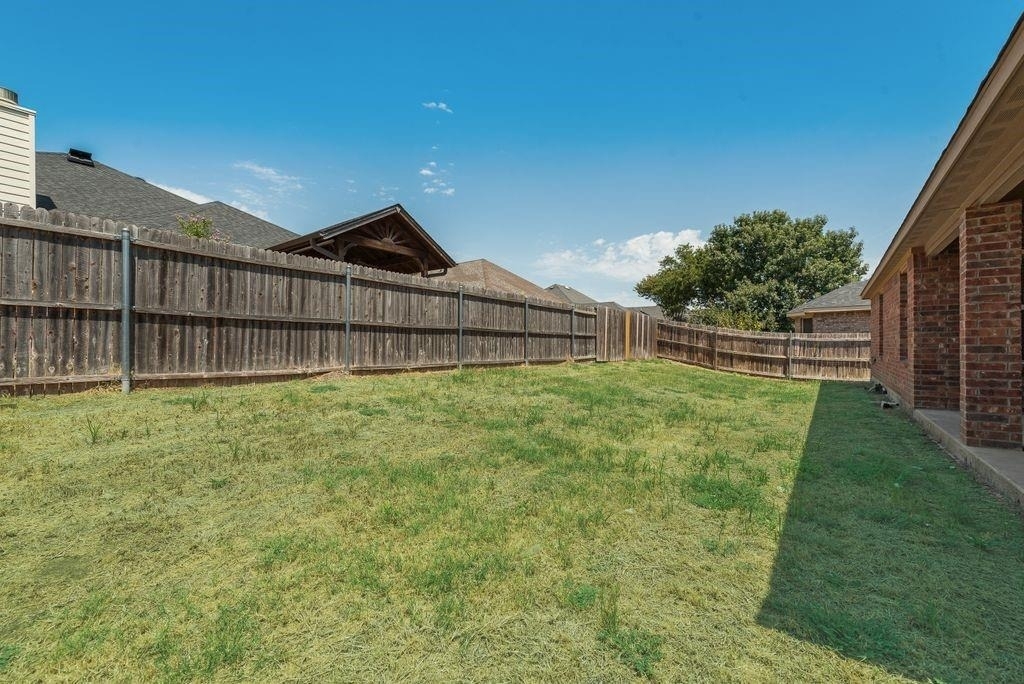 5836 Sunny Meadow Lane - Photo 25