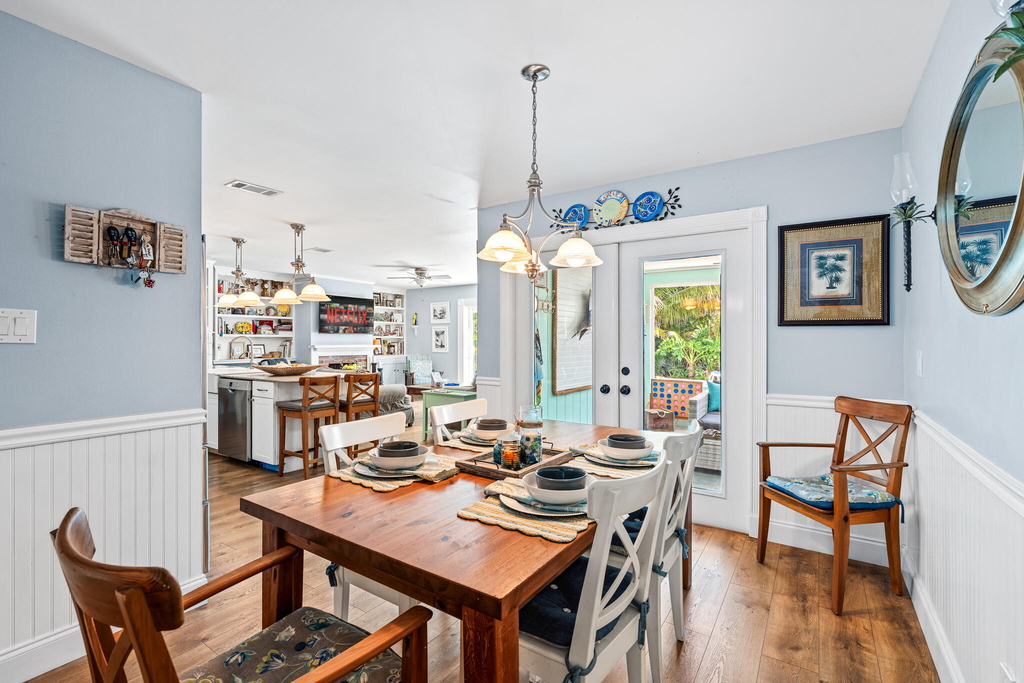 611 East Drive - Photo 13