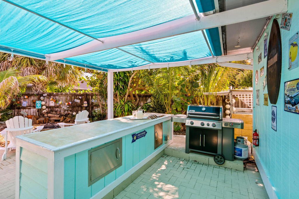 611 East Drive - Photo 28