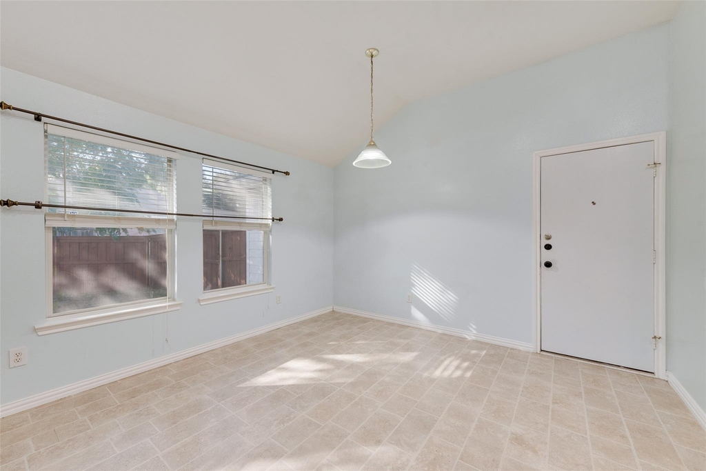 3315 Choir Street - Photo 9