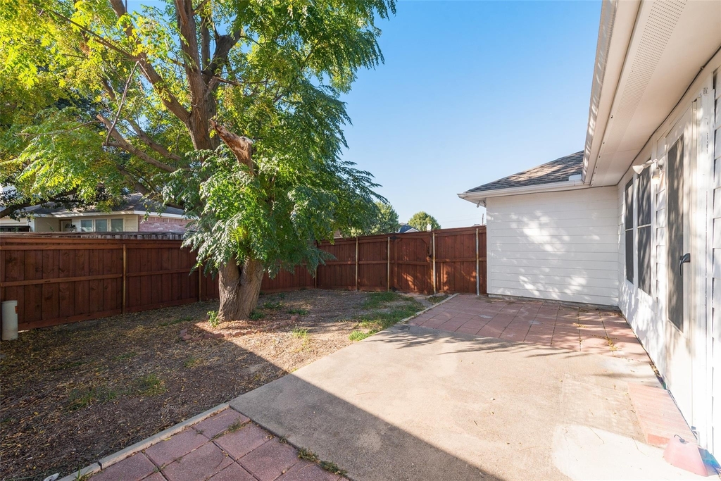 3315 Choir Street - Photo 19