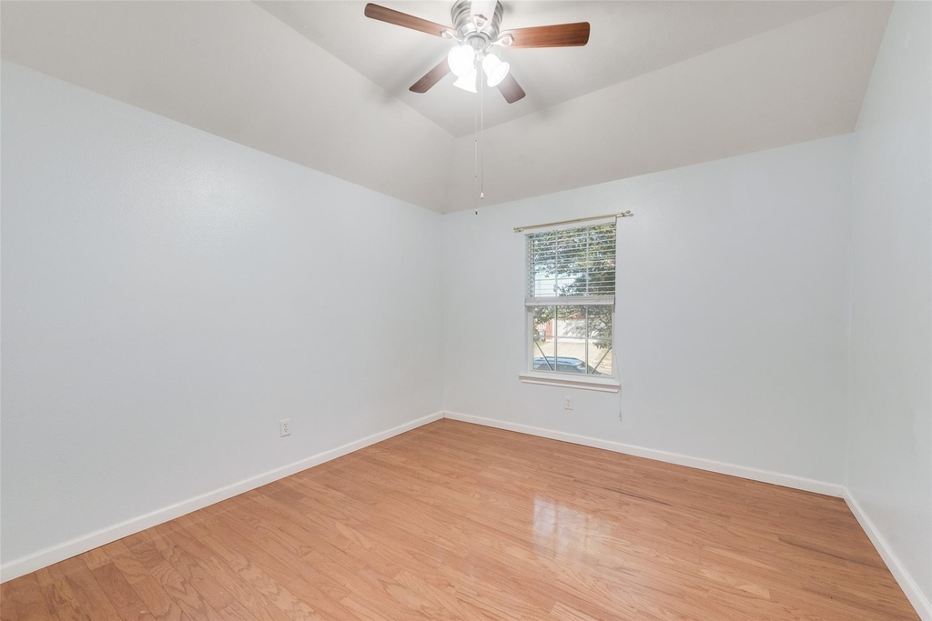 3315 Choir Street - Photo 12
