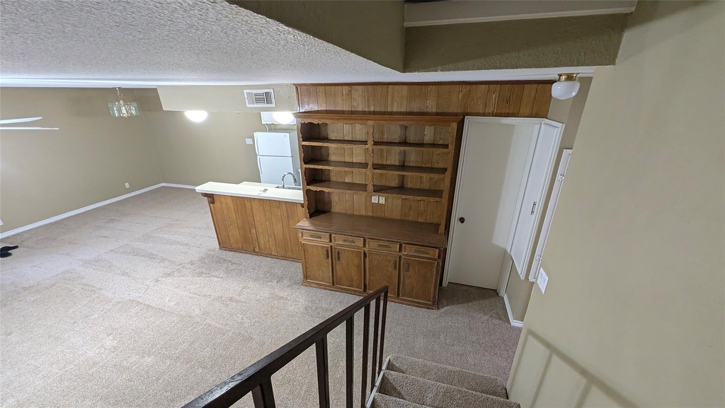 320 N Charles Street - Photo 5