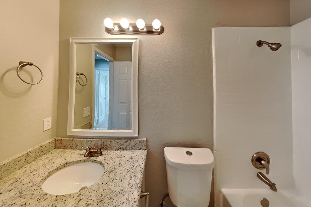 7100 Layla Road - Photo 16