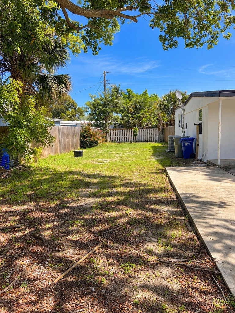 5260 Ne 16th Avenue - Photo 3