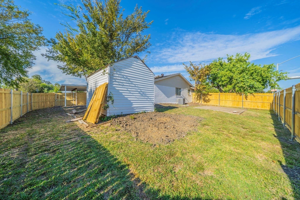 802 Birchwood Drive - Photo 14