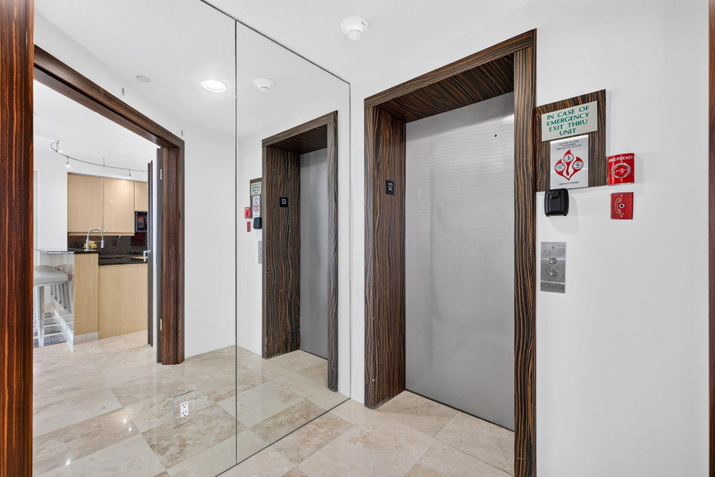 100 S Birch Road - Photo 51
