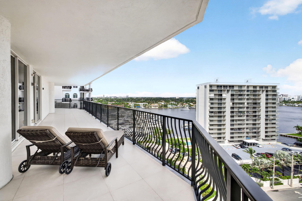 100 S Birch Road - Photo 12